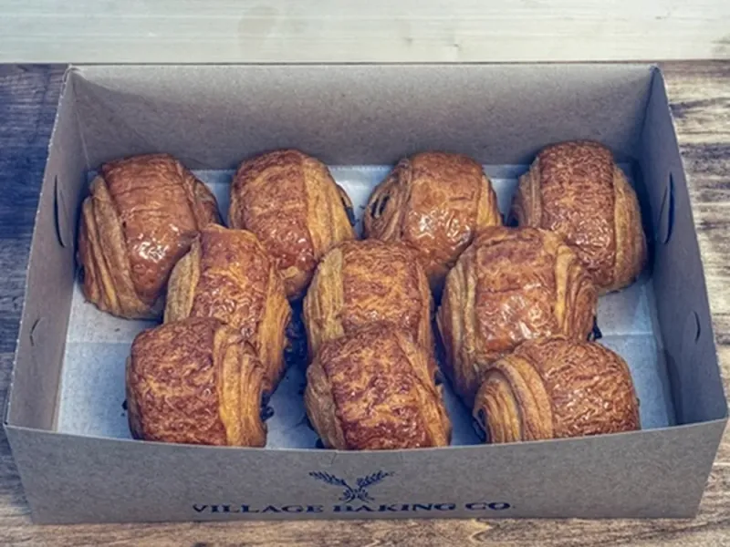 Petite Pain au Chocolat Box